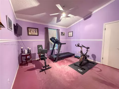 Bedroom - 661 NE 4th Pl, Hialeah, FL 33010 photo 3 of 3
