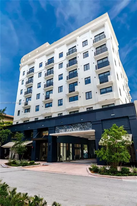 4220 Laguna St #703, Coral Gables, FL 33146