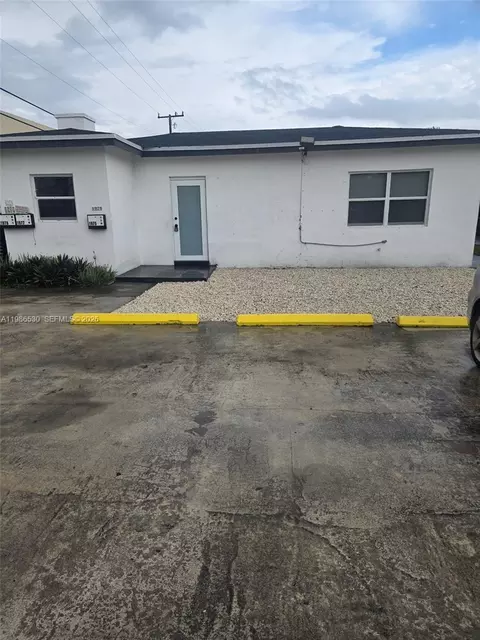 1975 NW 24th Ct, Miami, FL 33125