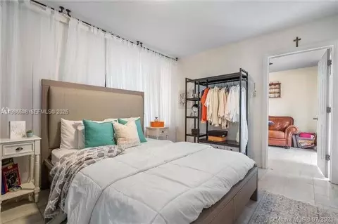 Bedroom - 52 E 50th Pl, Hialeah, FL 33013 photo 1 of 6