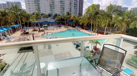 19370 Collins Ave #204, Sunny Isles Beach, FL 33160