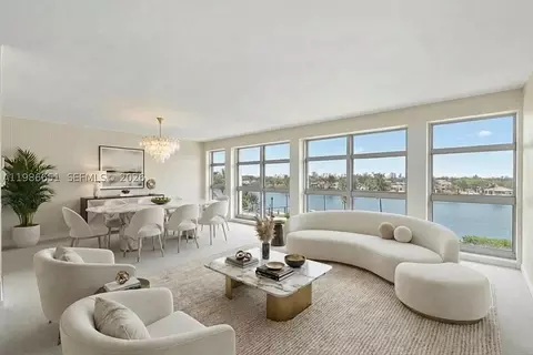 5055 Collins Ave #5M, Miami Beach, FL 33140