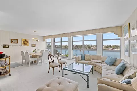 5055 Collins Ave #5M, Miami Beach, FL 33140