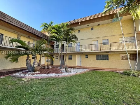 8500 SW 109th Ave #6-118, Miami, FL 33173