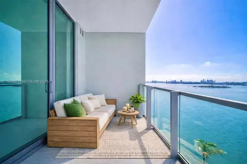 2900 NE 7th Ave #1408, Miami, FL 33137