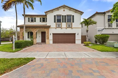 11497 SW 242nd St, Homestead, FL 33032