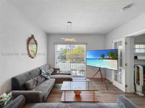1611 West Ave #9, Miami Beach, FL 33139
