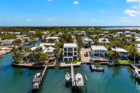 View/Area - 21 Stillwright Way, Key Largo, FL 33037 photo 3 of 18