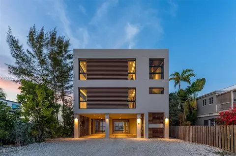 Exterior - 21 Stillwright Way, Key Largo, FL 33037 photo 13 of 16