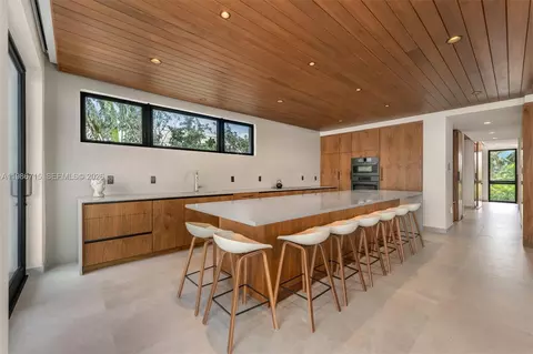 Kitchen - 21 Stillwright Way, Key Largo, FL 33037 photo 2 of 3