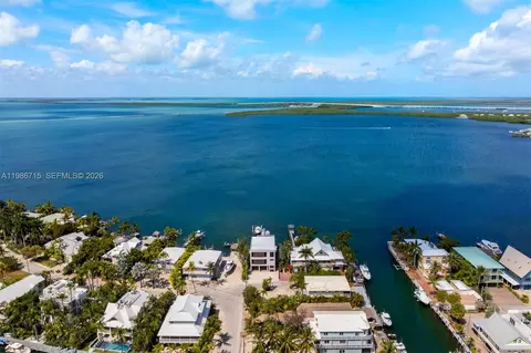 View/Area - 21 Stillwright Way, Key Largo, FL 33037 photo 7 of 18