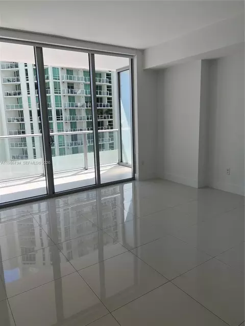 Other - 1300 Brickell Bay Dr #1606, Miami, FL 33131 photo 3 of 9