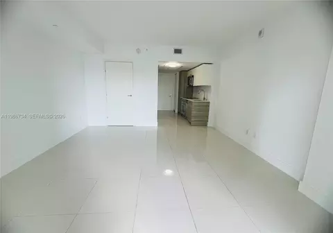 Living - 1300 Brickell Bay Dr #1606, Miami, FL 33131 photo 1 of 7