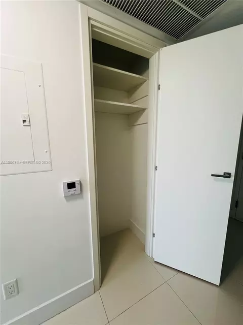 Other - 1300 Brickell Bay Dr #1606, Miami, FL 33131 photo 4 of 9