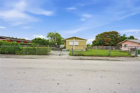 16970 SW 104th Ave, Miami, FL 33157