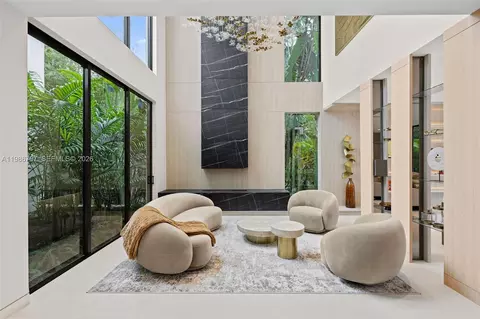 4534 Sheridan Ave, Miami Beach, FL 33140