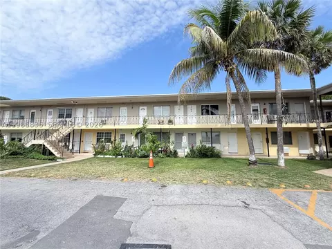 70 NW 77th St #9, Miami, FL 33150