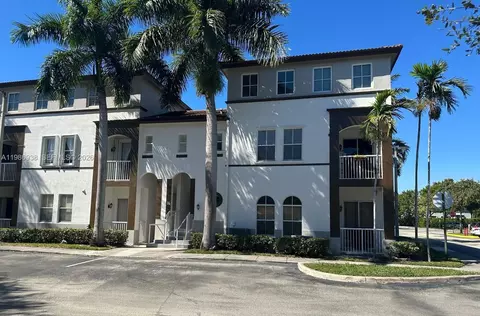 4331 SW 160th Ave #218, Miramar, FL 33027