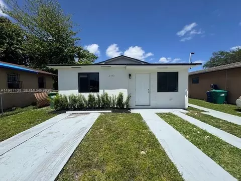 2373 NW 61st St, Miami, FL 33142