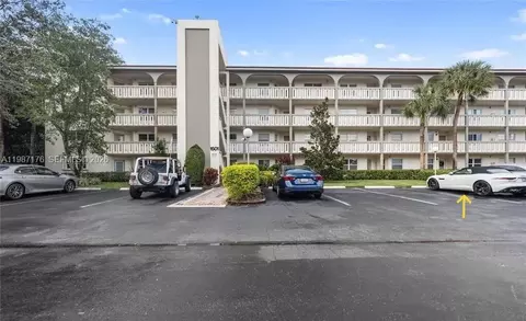 1501 Cayman Way #A4, Coconut Creek, FL 33066