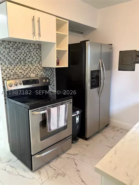 Kitchen - 2 NE 45th St, Miami, FL 33137 photo 6 of 6
