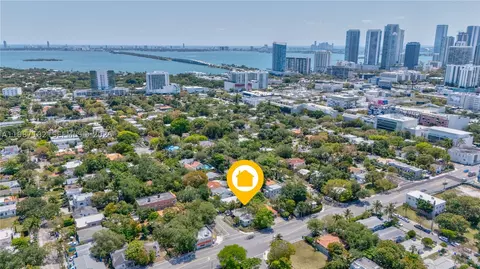 View/Area - 2 NE 45th St, Miami, FL 33137 photo 3 of 4