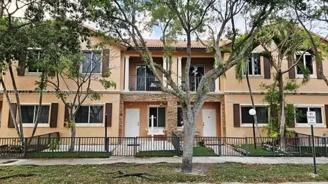 11275 SW 231st Ln, Miami, FL 33170