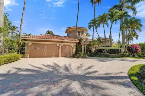 10813 Blackhawk St, Plantation, FL 33324