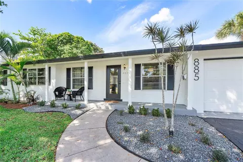 885 Camellia Ct, Plantation, FL 33317