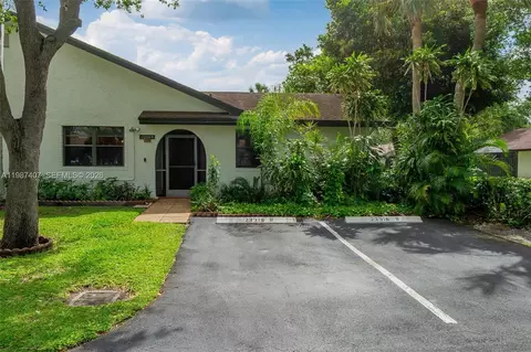 23318 SW 55th Way #B, Boca Raton, FL 33433