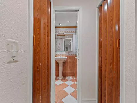 Other - 871 SE 5th Pl, Hialeah, FL 33010 photo 1 of 4
