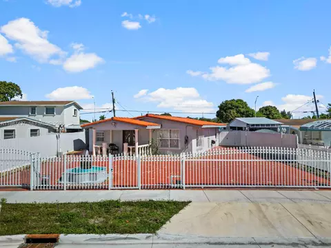Exterior - 871 SE 5th Pl, Hialeah, FL 33010 photo 1 of 7