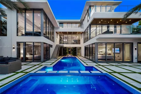 440 Mola Ave, Fort Lauderdale, FL 33301