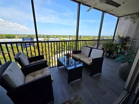 900 NE 195th St #709, Miami, FL 33179