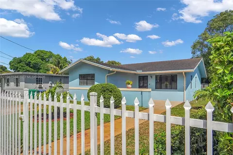 3115 NW 65th St, Miami, FL 33147