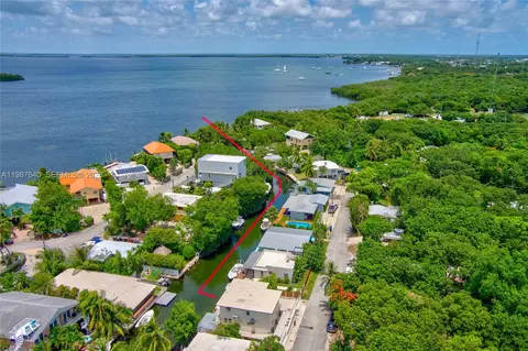 129 Pirates Dr, Key Largo, FL 33037