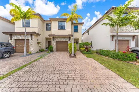 25034 SW 107th Ct, Homestead, FL 33032