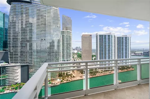 901 Brickell Key Blvd #2804, Miami, FL 33131