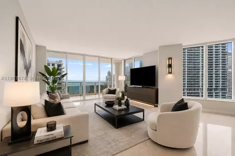 901 Brickell Key Blvd #2804, Miami, FL 33131