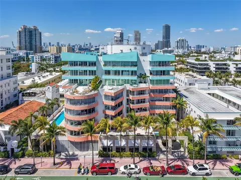 225 Collins Ave #5J, Miami Beach, FL 33139