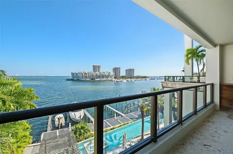 3535 Hiawatha Ave #502, Miami, FL 33133