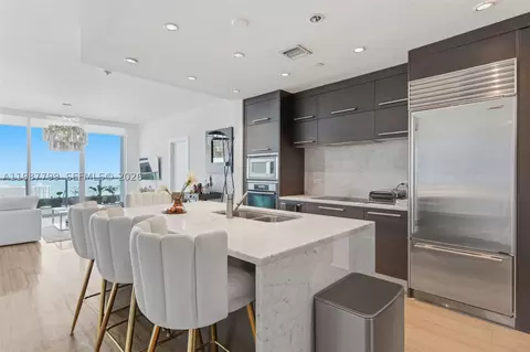900 Biscayne Blvd #4308, Miami, FL 33132