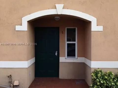 7905 NW 8 St #8A, Miami, FL 33126