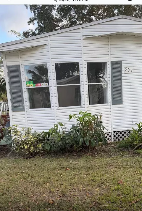 100 NE 6 Ave #LOT 504, Homestead, FL 33030