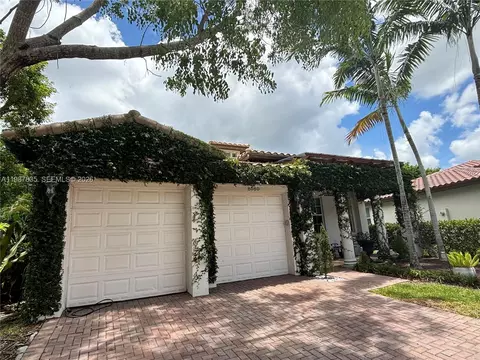 8080 NW 126th Ter, Parkland, FL 33076