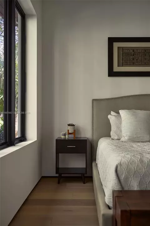 Bedroom - 6371 SW 107th St, Pinecrest, FL 33156 photo 7 of 7