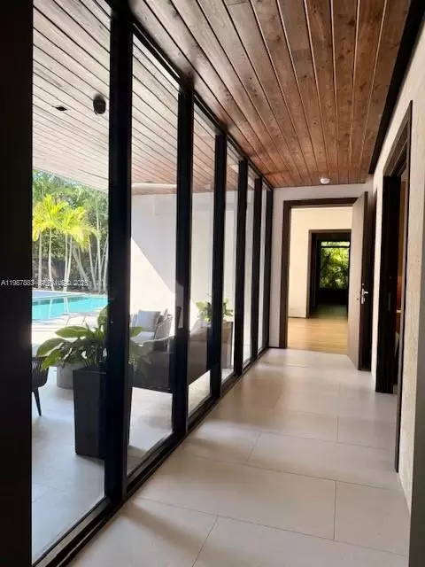 Entry Way - 6371 SW 107th St, Pinecrest, FL 33156 photo 1 of 5