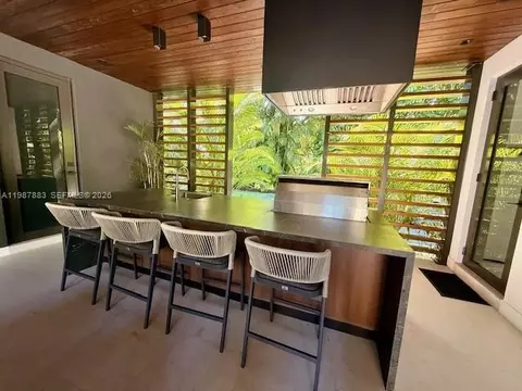 Kitchen - 6371 SW 107th St, Pinecrest, FL 33156 photo 5 of 5