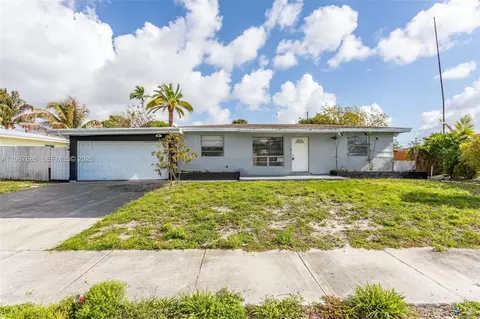 3751 SW 32nd Ct, West Park, FL 33023