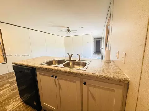 334 Oak Crest Dr, Interlachen, FL 32148 photo 10